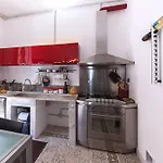 95 Spezie לינה וארוחת בוקר